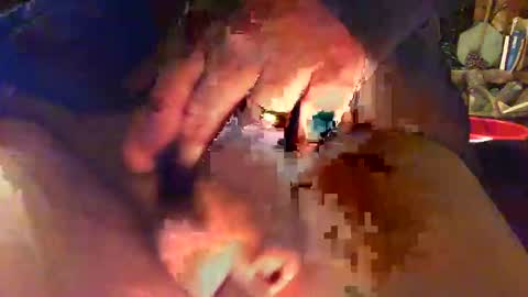 Snapshot of davidneedmore chatting on 01/21/25, 04:21 davidneedmore online show from 01/21/25, 04:21