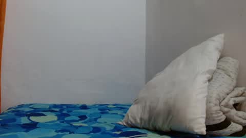 davidth000 online show from 05/04/26, 05:47
