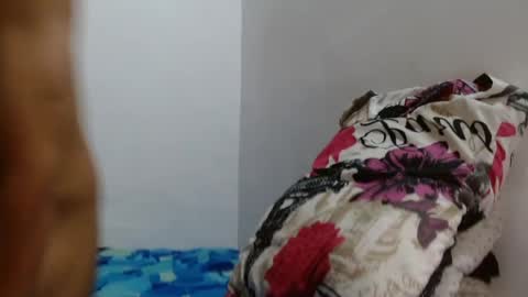 davidth000 online show from 05/09/26, 05:56
