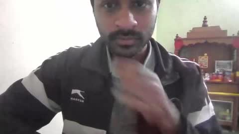 Snapshot of davidvishu975 chatting on 02/13/26, 12:34 Dude97 online show from 02/13/26, 12:34