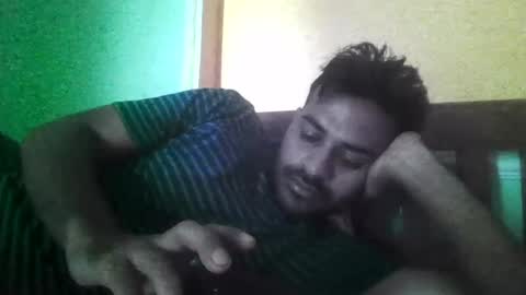 Snapshot of davidvishu975 chatting on 05/08/26, 08:52 Dude97 online show from 05/08/26, 08:52