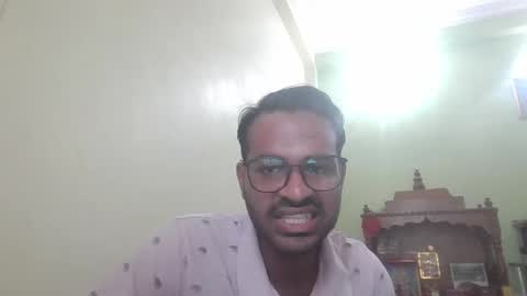 Snapshot of davidvishu975 chatting on 05/11/26, 07:58 Dude97 online show from 05/11/26, 07:58