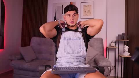 Davies brown    schedule 12pm to 5pm col time online show from 09/15/25, 09:04