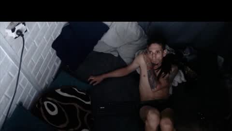 Snapshot of davils12 chatting on 10/24/25, 10:44 DAVILS online show from 10/24/25, 10:44