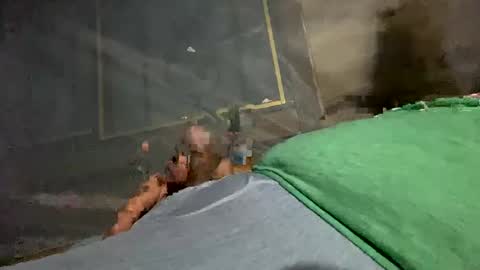 Snapshot of davzsoher chatting on 02/02/25, 02:48 davzsoher online show from 02/02/25, 02:48