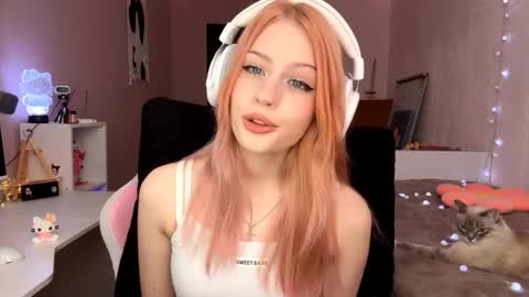 Mili online show from 04/23/26, 12:29