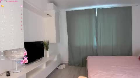 Emily online show from 10/26/25, 08:42