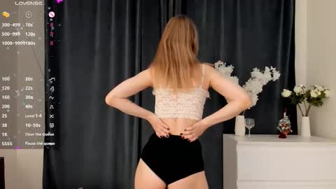 Emily online show from 12/14/25, 07:29