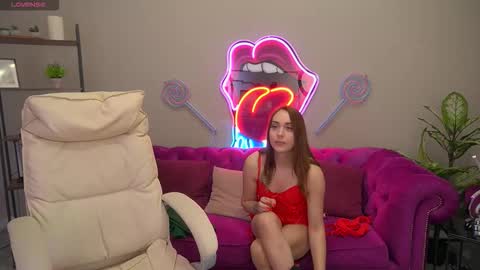 DawnGwin      Sasha online show from 03/12/26, 06:52