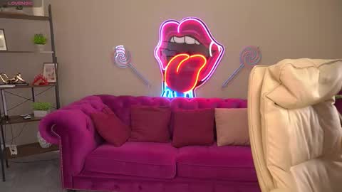 DawnGwin      Sasha online show from 03/17/26, 01:36