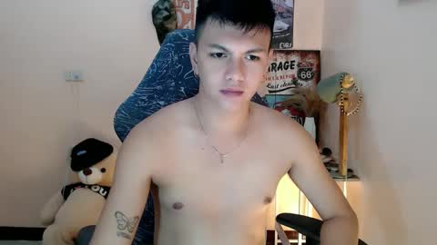 JC LOVER BOY online show from 01/27/25, 11:00