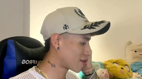 Snapshot of daxonreyy_ chatting on 03/14/26, 06:52 Daxon online show from 03/14/26, 06:52