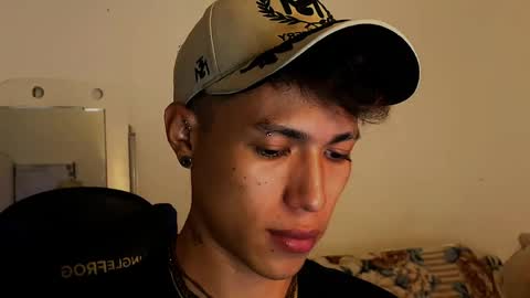 Snapshot of daxonreyy_ chatting on 06/07/26, 05:33 Daxon online show from 06/07/26, 05:33