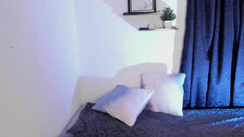 dayana online show from 12/22/25, 03:03