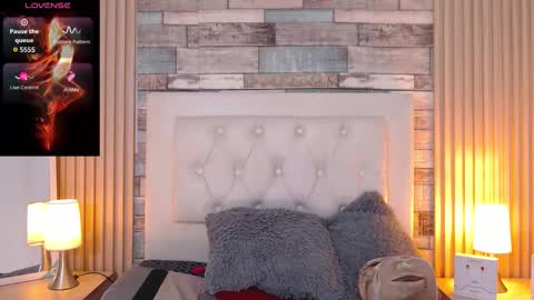 Dayana online show from 11/19/25, 12:49