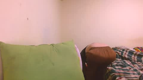 Snapshot of dayanna_01_ chatting on 12/08/24, 05:44 dayanna_01_ online show from 12/08/24, 05:44