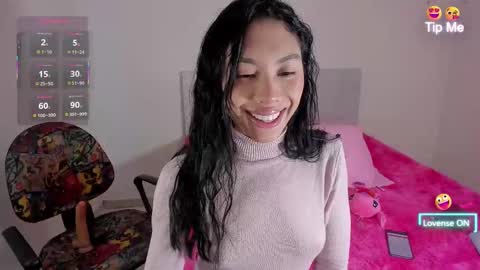 I am Dayanna  tecca online show from 02/17/25, 10:14