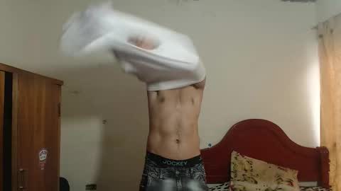 Dylon online show from 12/20/25, 06:59