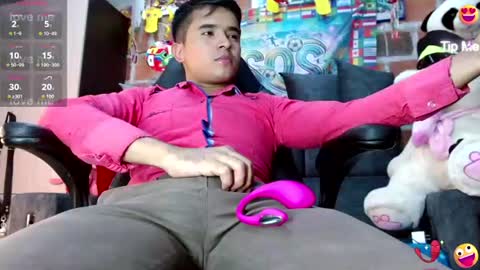 dayro_dduran online show from 06/21/26, 07:05
