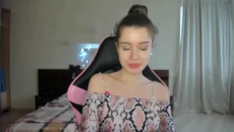 dazdrasmigdasue online show from 01/25/25, 01:41