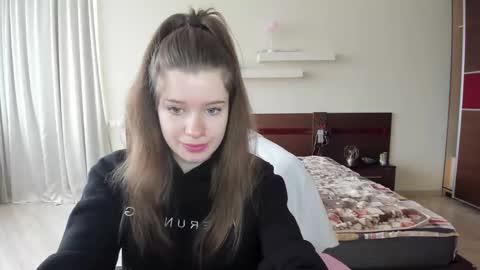 dazdrasmigdasue online show from 02/07/25, 08:11