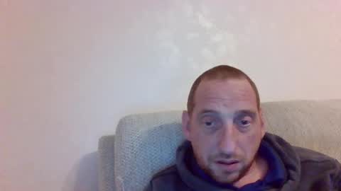 Snapshot of dazza2574 chatting on 11/29/25, 01:08 dazza2574 online show from 11/29/25, 01:08