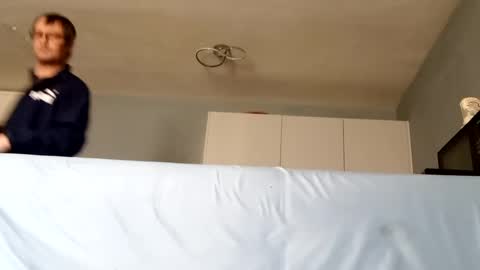 Snapshot of dazzill chatting on 01/25/25, 01:30 Dazzill online show from 01/25/25, 01:30