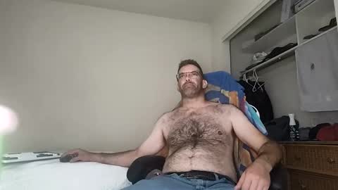 Snapshot of dbfroge chatting on 09/10/25, 12:38 dbfroge online show from 09/10/25, 12:38