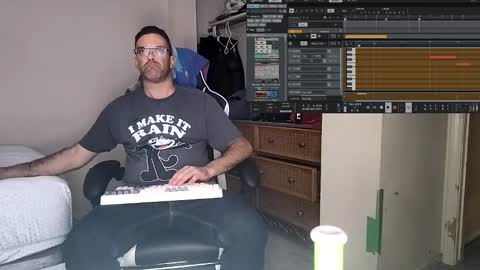 Snapshot of dbfroge chatting on 09/12/25, 08:25 dbfroge online show from 09/12/25, 08:25