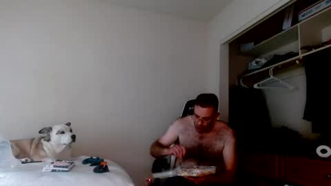 Snapshot of dbfroge chatting on 09/15/25, 10:10 dbfroge online show from 09/15/25, 10:10