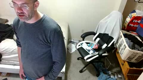 Snapshot of dbfroge chatting on 02/03/26, 01:04 dbfroge online show from 02/03/26, 01:04