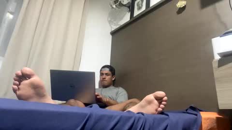 Snapshot of dboyyyyyyyyyy chatting on 02/19/26, 05:03 dboyyyyyyyyyy online show from 02/19/26, 05:03