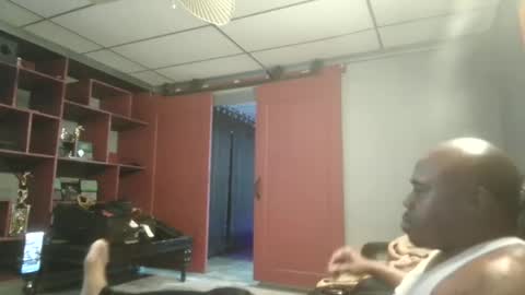 DCrush online show from 02/14/25, 07:28