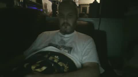 Snapshot of ddboobman chatting on 09/20/25, 12:50 want girl to play with me online show from 09/20/25, 12:50