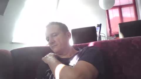 Snapshot of dddermattt chatting on 01/10/25, 12:58 Play with me while I watch you german handsome squirtlover love small girls small tits big clit cut c2c shaved online show from 01/10/25, 12:58