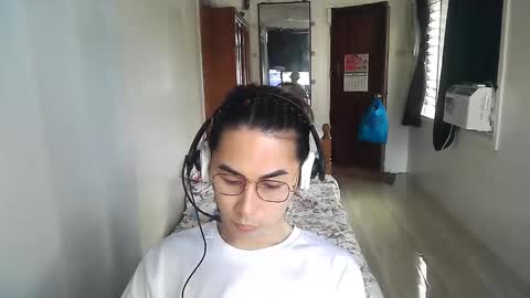 Targanyen13 online show from 05/25/26, 10:27
