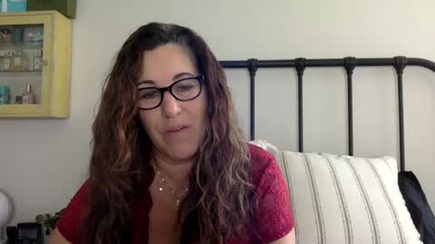 Snapshot of ddmolly chatting on 12/27/24, 07:46 DDMolly online show from 12/27/24, 07:46