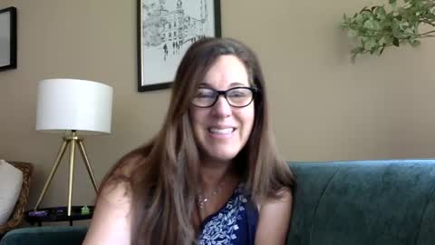 Snapshot of ddmolly chatting on 01/10/25, 07:21 DDMolly online show from 01/10/25, 07:21