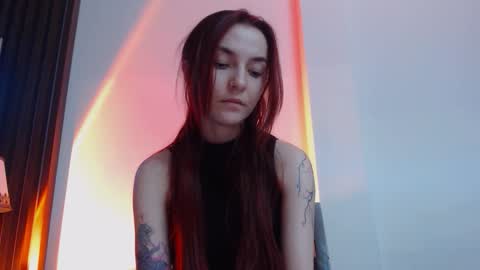 Snapshot of dead_girll chatting on 09/17/25, 09:49 freak online show from 09/17/25, 09:49