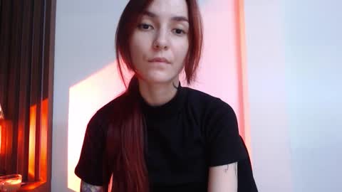 Snapshot of dead_girll chatting on 11/04/25, 10:20 freak online show from 11/04/25, 10:20