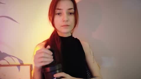 Snapshot of dead_girll chatting on 02/28/26, 10:44 freak online show from 02/28/26, 10:44
