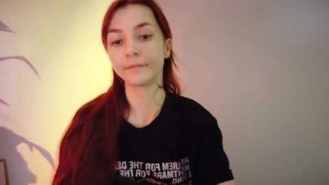 Snapshot of dead_girll chatting on 04/24/26, 11:18 freak online show from 04/24/26, 11:18