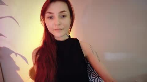Snapshot of dead_girll chatting on 04/26/26, 11:13 freak online show from 04/26/26, 11:13