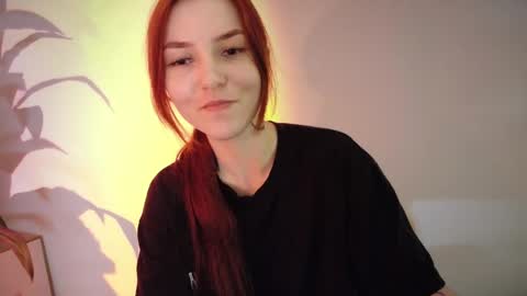 Snapshot of dead_girll chatting on 04/27/26, 11:14 freak online show from 04/27/26, 11:14