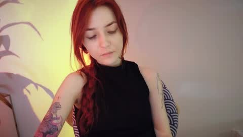 Snapshot of dead_girll chatting on 04/30/26, 11:20 freak online show from 04/30/26, 11:20