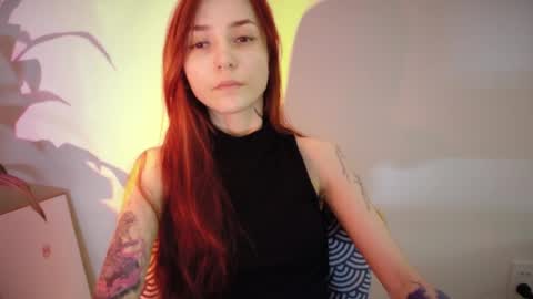 Snapshot of dead_girll chatting on 05/04/26, 11:45 freak online show from 05/04/26, 11:45