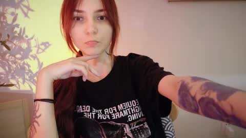 Snapshot of dead_girll chatting on 05/10/26, 11:10 freak online show from 05/10/26, 11:10