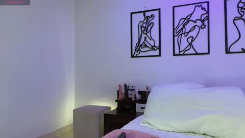 Snapshot of deam_broowm chatting on 01/06/26, 08:23 Andres online show from 01/06/26, 08:23