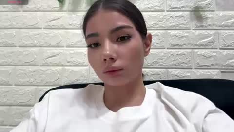 Snapshot of deandemarino chatting on 07/18/26, 11:30 Marino online show from 07/18/26, 11:30