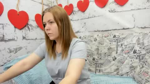 Holly online show from 05/29/26, 01:14
